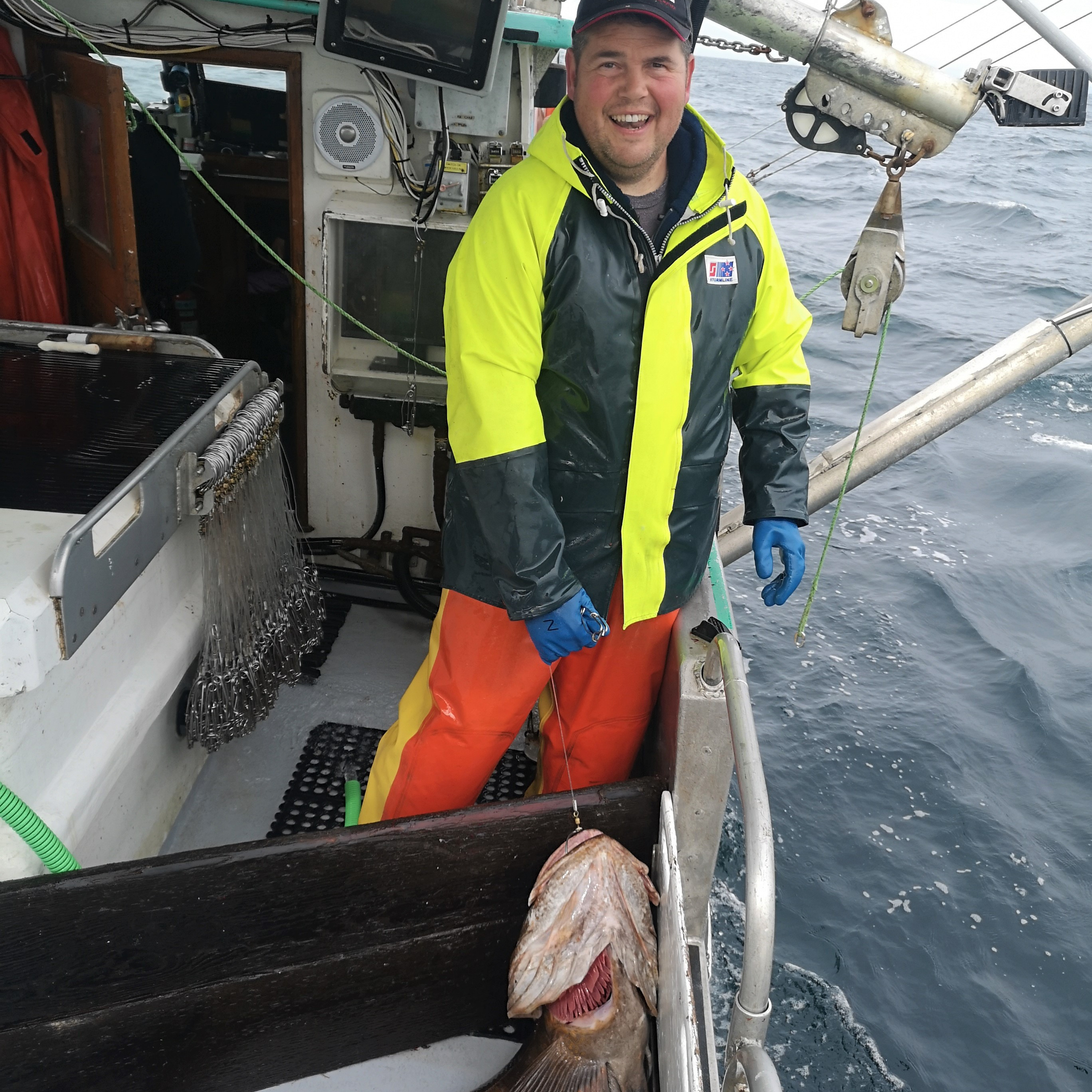 picture-of-zeke-with-lingcod.jpg