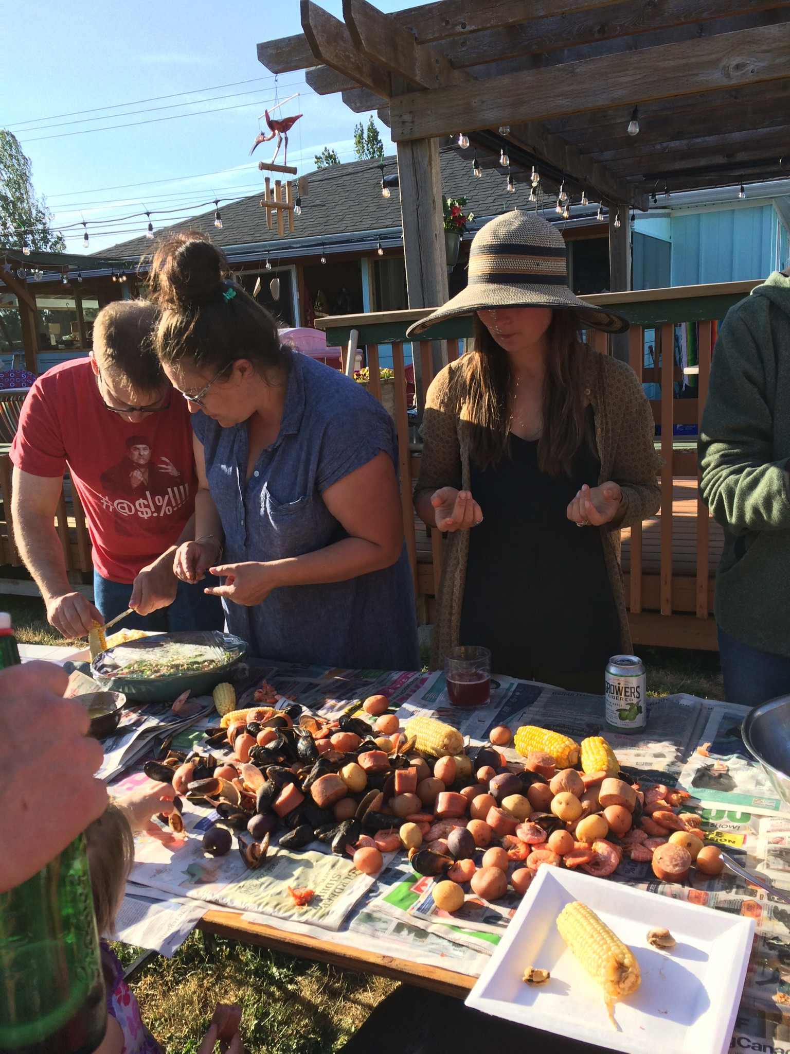 West Coast Boil Recipe photo. Taken fresh on a local BC fishing
boat.
